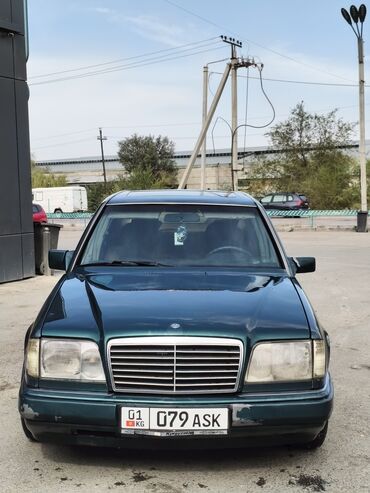 Mercedes-Benz: Mercedes-Benz E-Class: 1995 г., 2 л, Механика, Бензин, Седан