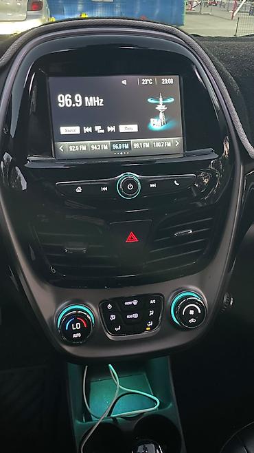 malibu 2 turbo: Chevrolet Spark: 2017 г., 1 л, Вариатор, Бензин, Хэтчбэк — 9