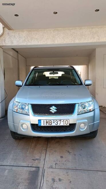 Suzuki Grand Vitara: 1.6 l | 2009 year 161000 km. SUV/4x4