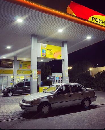 дэу нексия автомат: Срочно продаю!!!
В хорошем состоянии 
Есть мини торг!
Только звонит!