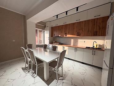 Долгосрочная аренда квартир: 3 комнаты, Агентство недвижимости — 1