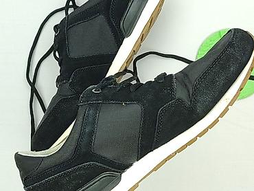 vty sneakersy: Levi's, Sneakersy dla mężczyzn, rozmiar 40 — 8