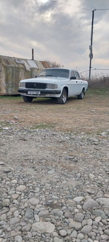 Digər avtomobillər: Məhsul: Klassik sedan avtomobil (ağ rəng), mexaniki ötürmə Təsvir: - — 13