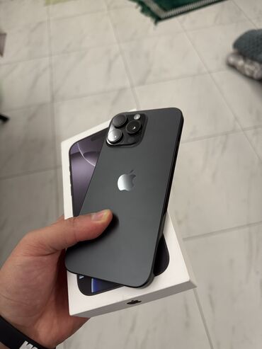 айфон по дешевке: IPhone 16 Pro Max, Б/у, 256 ГБ, Black Titanium, Коробка, 100 %