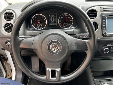 Volkswagen: Volkswagen Tiguan: 2 l. | 2010 έ. SUV/4x4 — 16