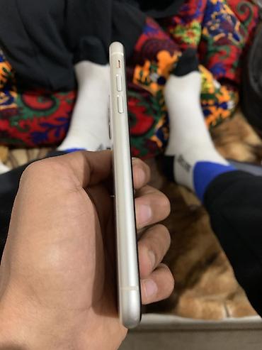 Apple iPhone: IPhone 11, Б/у, 64 ГБ, Белый — 4