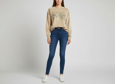 bluzy z fajnymi napisami: Latelita, Women`s sweatshirt, size M