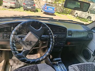 daf 2018: Volkswagen Passat Variant: 1990 г., Автомат, Бензин, Универсал — 4