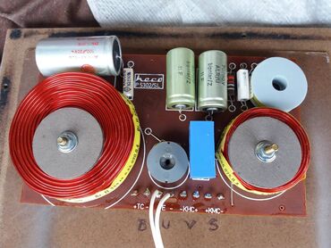 Zvučnici i stereo sistemi: Heco p 5302 (10 inca)- delovi -kutije 60x32x25cm; teske; stranice na lalafo.rs — 5 Zvučnici i stereo sistemi: Heco p 5302 (10 inca)- delovi -kutije 60x32x25cm; teske; stranice — 5