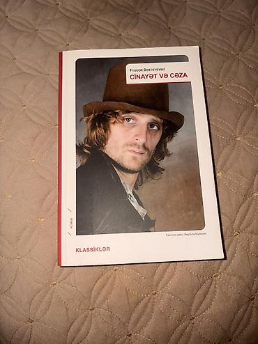 Художественная литература: Kitabın ilk 100 səhifəsi oxunub.Yalnız içindən bir cümlə markerlə — 1