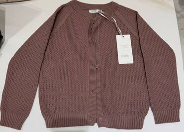ucuz labubu: Qız uşağı üçün yun jaket. Təzədir. Etiketi də üzərində. 28 may m/s-na