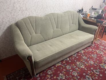 двухстворчатый шкаф: Раскладной диван, Б/у, Двуспальный