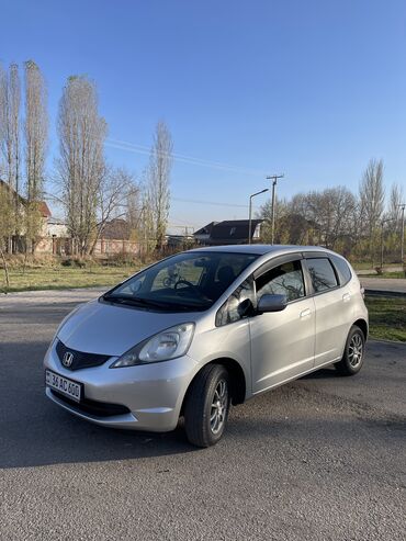 запчасть на фит: Honda Fit: 2011 г., 1.3 л, Вариатор, Бензин, Хэтчбэк