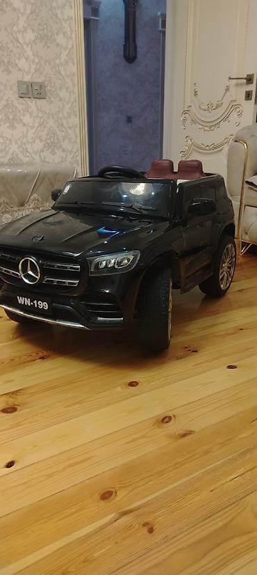 oyuncaq masin: Uşaq elektrik maşını – Mercedes üslubunda, qara rəng Xüsusiyyətlər: - — 1