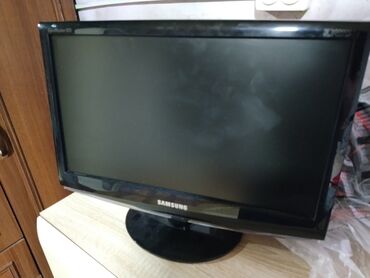 Printerlər: Samsung LCD monitor – Model: 933SN (Color Display Unit Type: CM19WS
