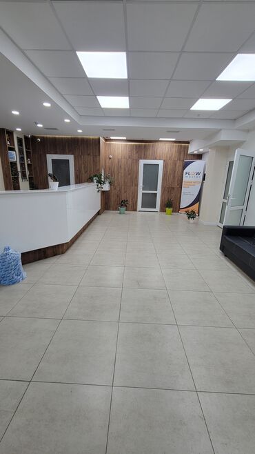 аренда торговый помещения: Сдаю Офис, 15 м², В жилом комплексе, С системой безопасности, С юридическим адресом