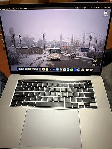 apple macbook pro: Для программирования, Б/у, Intel Core i9, ОЗУ, RAM: 16 ГБ — 1