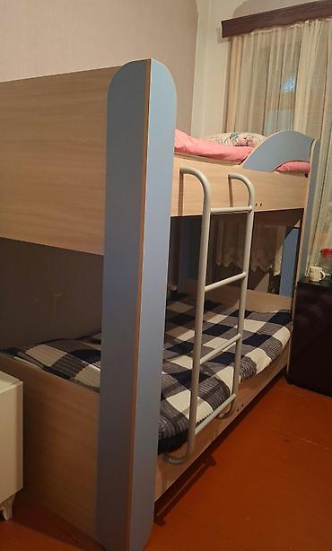İkimertebe carpayi ela veziyyetde 250azn. Matraslari ilə Ünvan