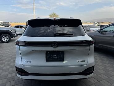 Changan: Changan Uni-K: 2026 г., Кроссовер — 8