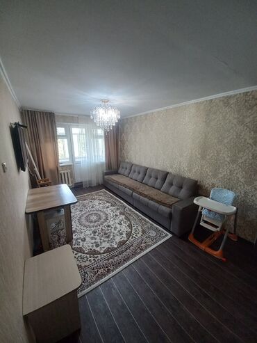 сниму комнату на месяц: 3 комнаты, 57 м², 104 серия, 3 этаж, Косметический ремонт