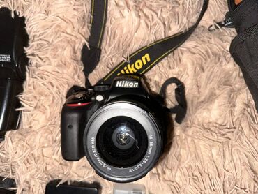 цифровой фото аппарат: Срочно продается фотоаппарат Nikon D5300!!! Состояние хорошее, в