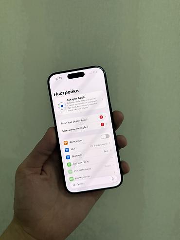 Apple iPhone: IPhone 15 Pro, Б/у, 128 ГБ, Черный, Защитное стекло, Чехол, 80 % — 12