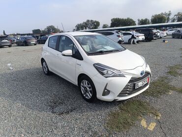 обмен на авто с доплатой: Toyota Yaris: 2018 г., 1.5 л, Автомат, Гибрид