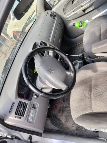 цены на авто: Kia Rio: 1.5 л | 2005 г. Универсал