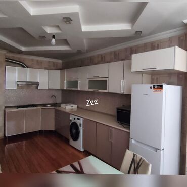 mətbəxt mebel: *MƏTBƏX mebeli :-TƏCİLİ SATILIR*‼️ QİYMƏT:-680₼ ÖLÇÜ:-yuxarı 5.3*aşağı