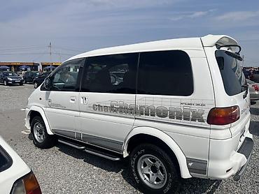 dodge caravan: Mitsubishi Delica: 2003 г., 3 л, Автомат, Бензин, Минивэн — 4