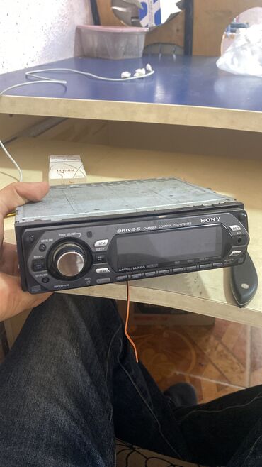 kia maqnitafon: Maqnitol, İşlənmiş, Sony, AUX, Ödənişli çatdırılma