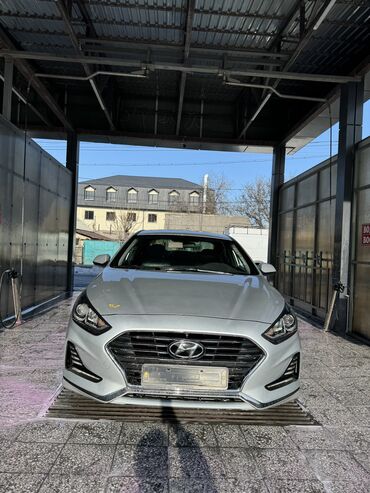 Hyundai: Hyundai Sonata: 2018 г., 2 л, Автомат, Газ, Седан