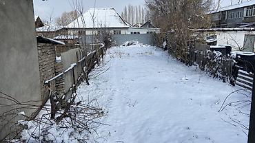 Продажа полдома: 🔥🔥🔥СРОЧНО САТЫЛАТ!!!!ПОЛ ДОМА 🏡Уй: 50 м2 ТУАЛЕТ+ДУШ Үйдун ичинде👌 — 15