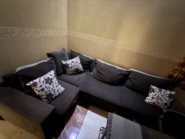 Qonaq otağı dəstləri: İşlənmiş — 9