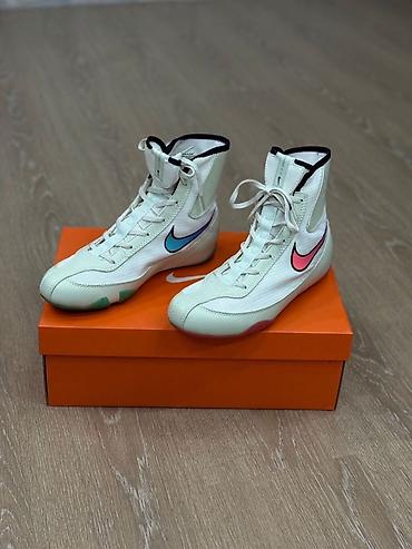 крассовки найк: Для бокса Nike. 1) Боксерские/рестлинг-ботинки Nike (высокая — 3
