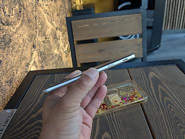 note 3: Samsung Galaxy A6, Б/у, 32 ГБ, цвет - Серебристый, 2 SIM — 9