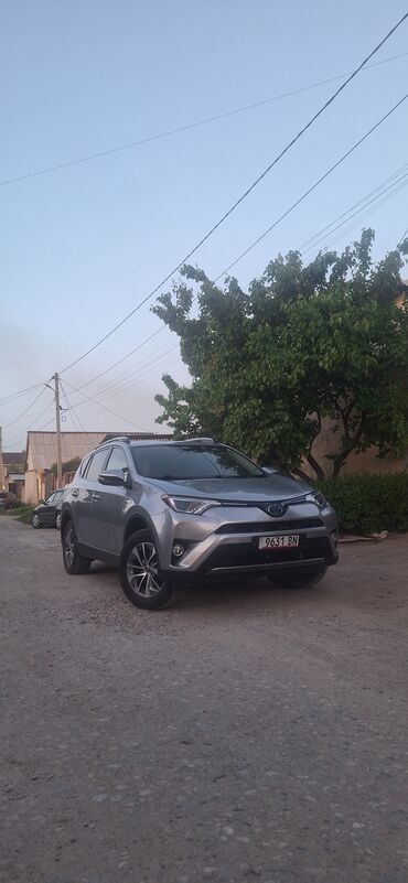 Toyota: Toyota RAV4: 2018 г., 2.5 л, Автомат, Гибрид, Внедорожник