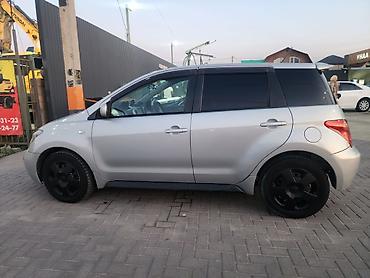 ist: Toyota Ist: 2003 г., 1.5 л, Автомат, Газ, Хэтчбэк — 3