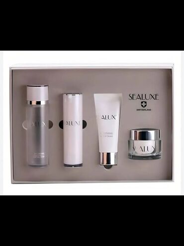 гель для бритья: Подарочный набор ухода за кожей Sealuxe В наборе: - Тоник во флаконе