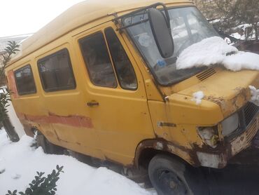turbo az mercedes butun markalar: Mercedes-Benz 300 Series: 2.3 l | 1992 il Mikroavtobus