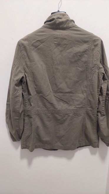 Ostale jakne, kaputi, prsluci: Zenske jakne za prelazan period. Cena po komadu 400Prve dve su M-38,a — 5