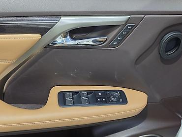 Lexus: Lexus RX: 2019 г., 3.5 л, Вариатор, Гибрид, Кроссовер — 11