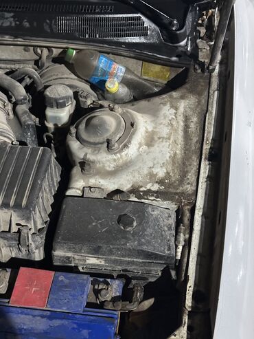 Hyundai: Hyundai Sonata: 2002 г., 2.4 л, Автомат, Бензин, Седан — 13