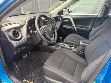 Toyota: Toyota RAV4: 2018 г., 2.5 л, Автомат, Бензин, Кроссовер — 10