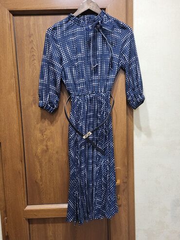 varatnikli koynekler: Повседневное платье, Миди, L