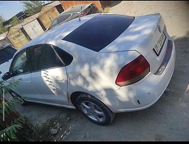 керме тоо: Volkswagen Polo: 2013 г., 1.6 л, Автомат, Бензин, Седан — 5
