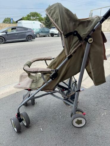 Yemək masaları, oturacaqları: Milana….Kaleska qiymeti 25m yaxwi veziyyetde yiqilir unvan baksol