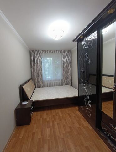 квартира бот сад: 3 комнаты, 58 м², 104 серия, 2 этаж