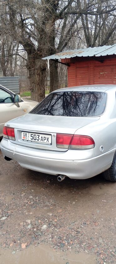 Mazda: Mazda 626: 1993 г., 1.8 л, Механика, Бензин, Седан — 6