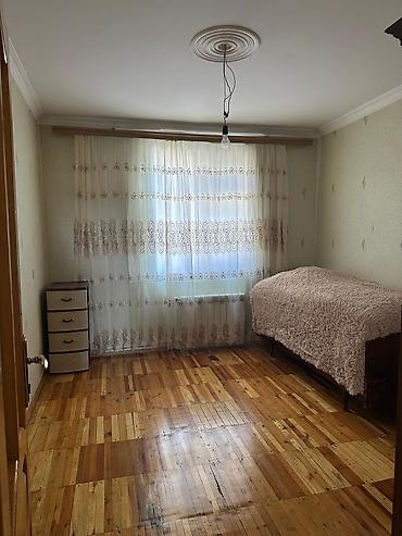 Köhnə tikili: Sumqayıt, 4 otaqlı, Köhnə tikili, 113 kv. m — 2